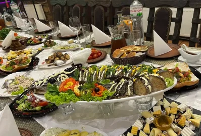 Поминальные обеды в кафе «Кумэ» в Харькове